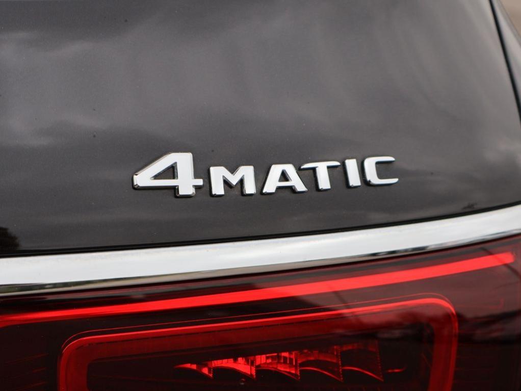 MERCEDES-BENZ GLS - 9