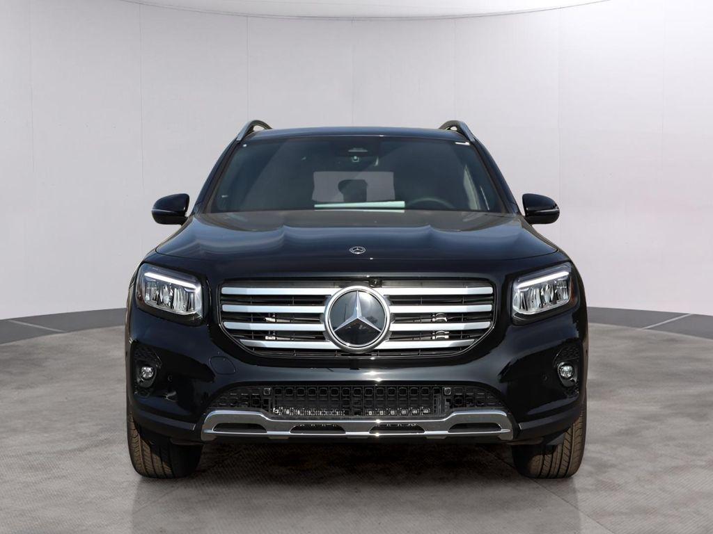 2026 Mercedes-BENZ GLB — миниатюра 2