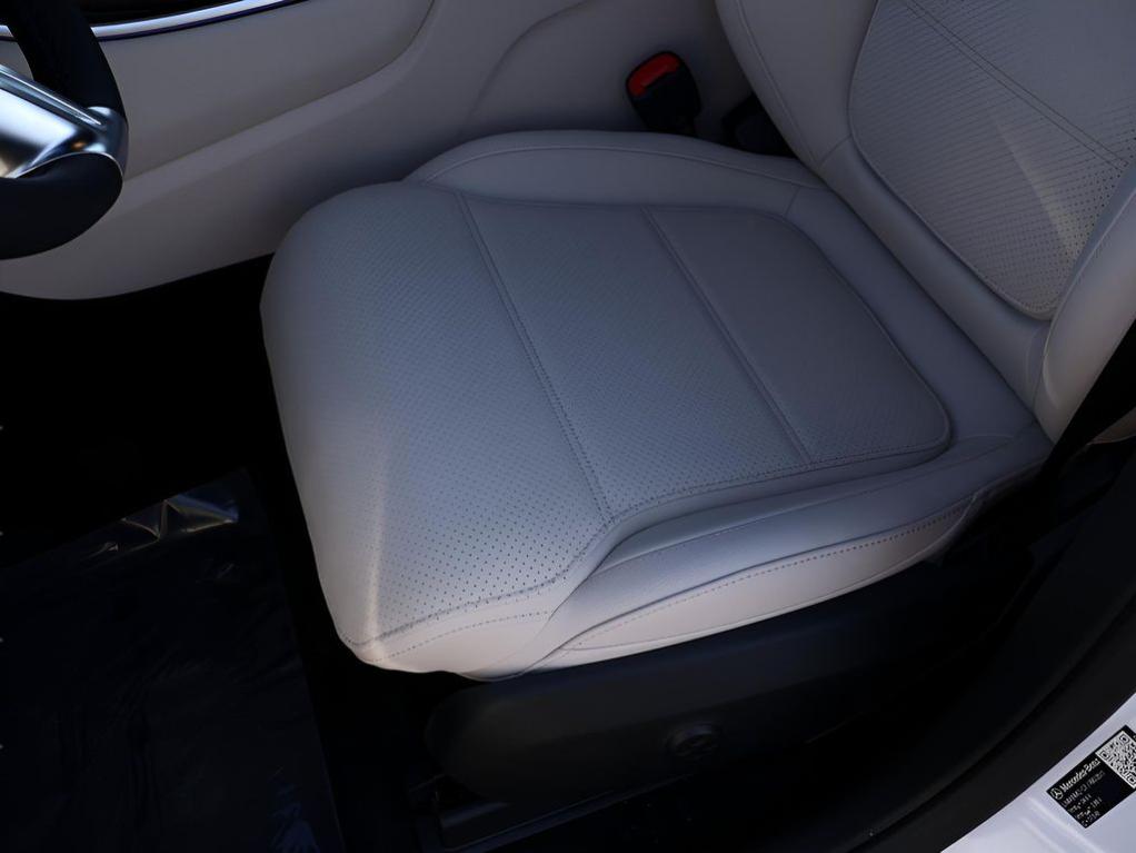 صورة مصغرة 27 لـ 2026 Mercedes-BENZ GLC