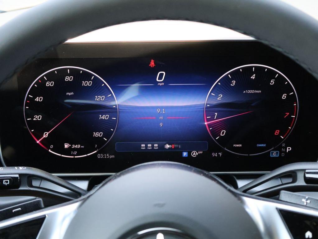 2026 Mercedes-BENZ GLC — миниатюра 29
