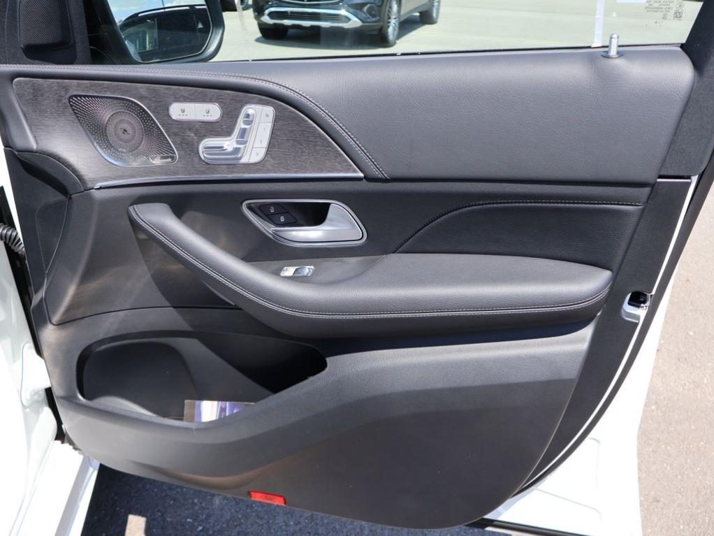 صورة مصغرة 11 لـ 2026 Mercedes-BENZ GLE