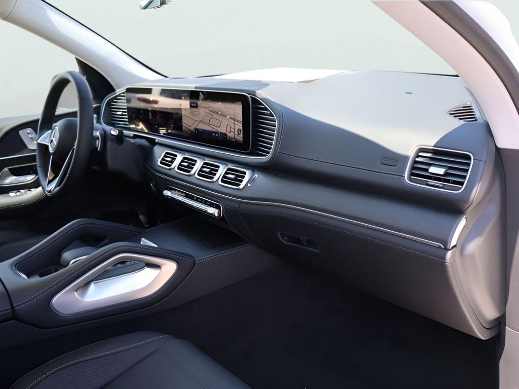 2026 Mercedes-BENZ GLE 照片 9