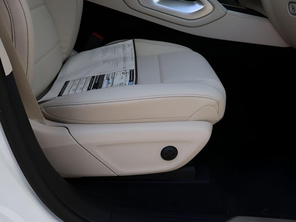 2026 Mercedes-BENZ GLE 照片 10