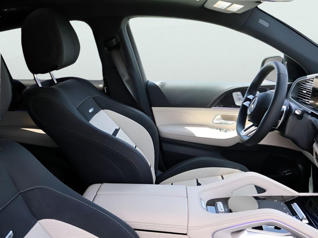 2026 Mercedes-BENZ AMG GLE 53 BASE — фото 8