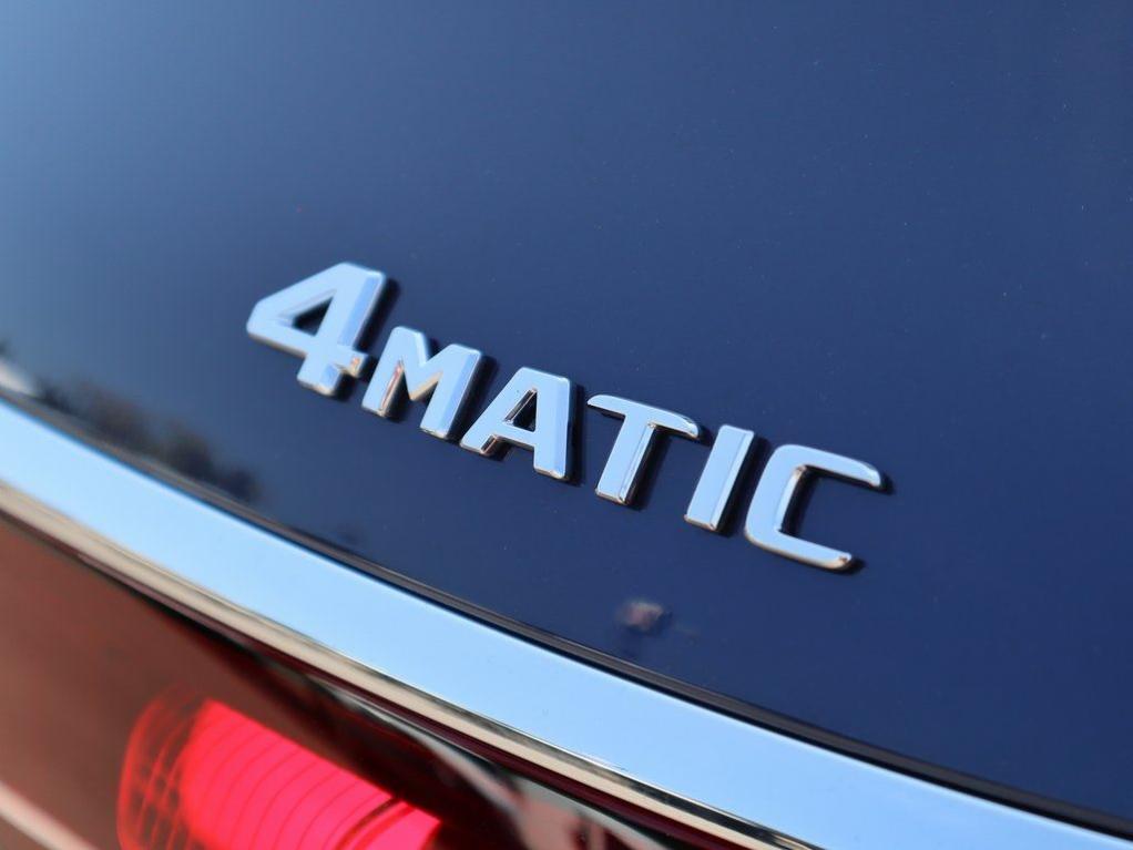 MERCEDES-BENZ GLS - 7