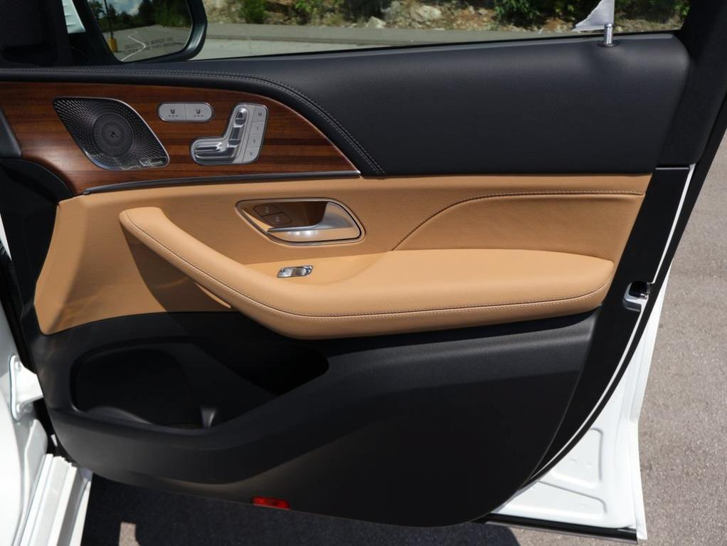 صورة مصغرة 11 لـ 2026 Mercedes-BENZ GLE