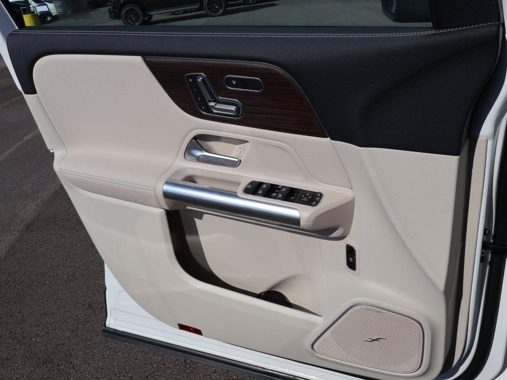2026 Mercedes-BENZ GLA thumbnail 37