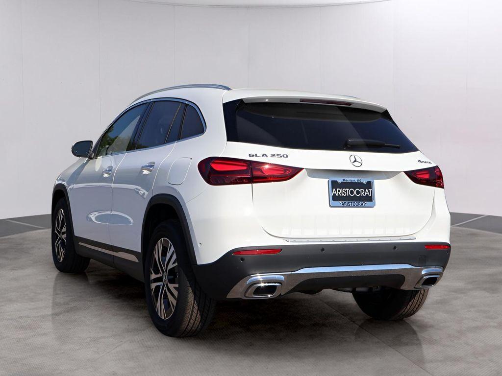 صورة 7 لـ 2026 Mercedes-BENZ GLA