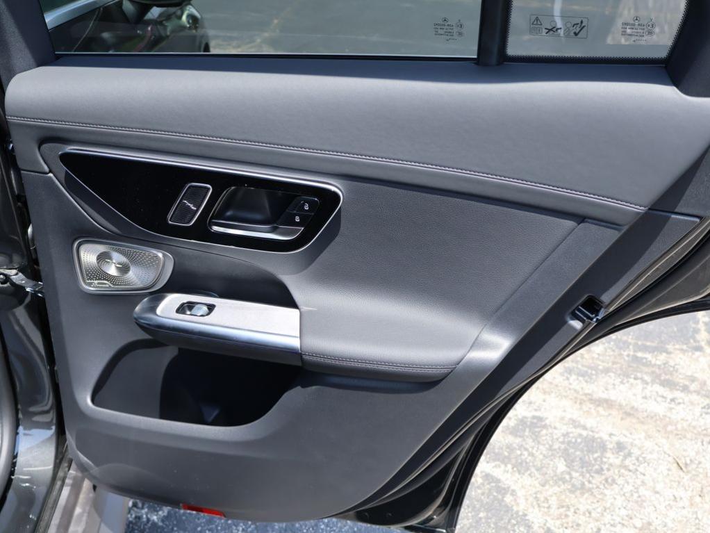 2026 Mercedes-BENZ GLC 缩略图 14