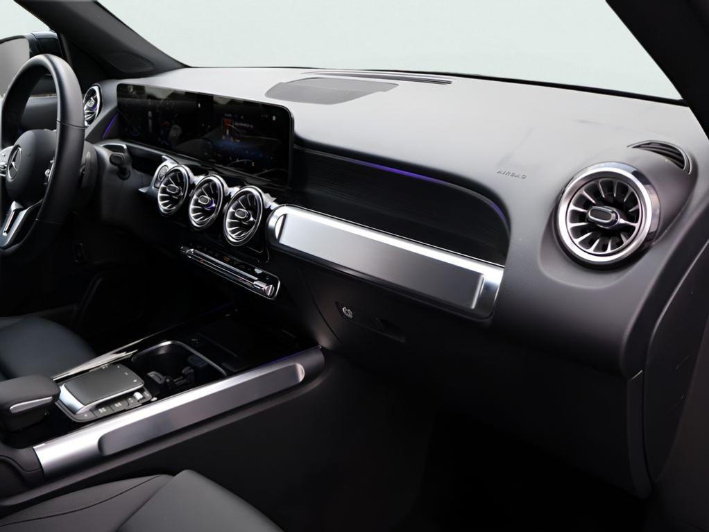 2023 Mercedes-BENZ GLB — миниатюра 11