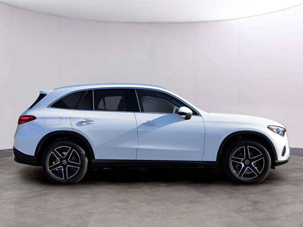 MERCEDES-BENZ GLC - 4