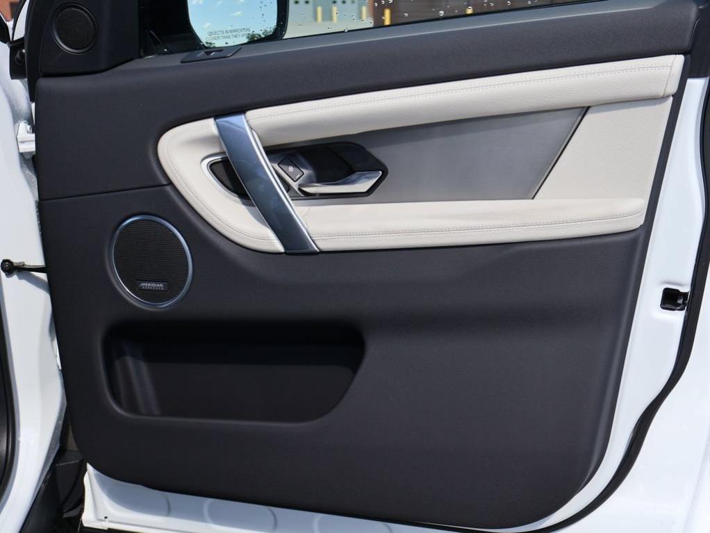 2026 LAND Rover DISCOVERY SPORT LANDMARK — миниатюра 11