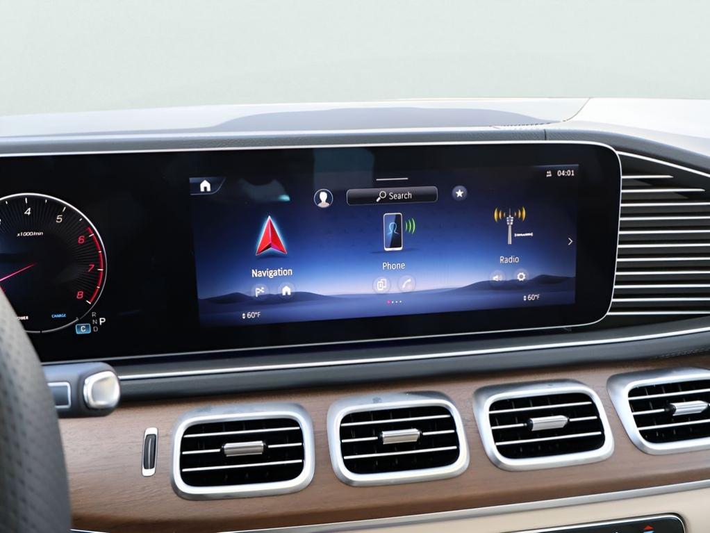 2026 Mercedes-BENZ GLS — миниатюра 23