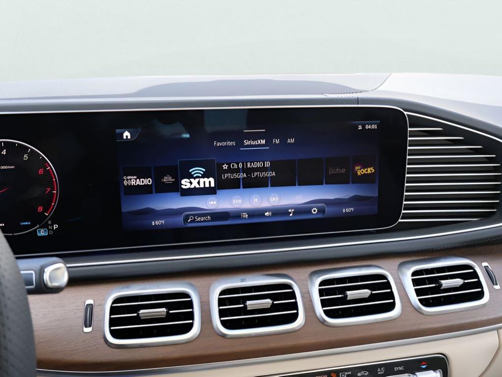 2026 Mercedes-BENZ GLS — миниатюра 22