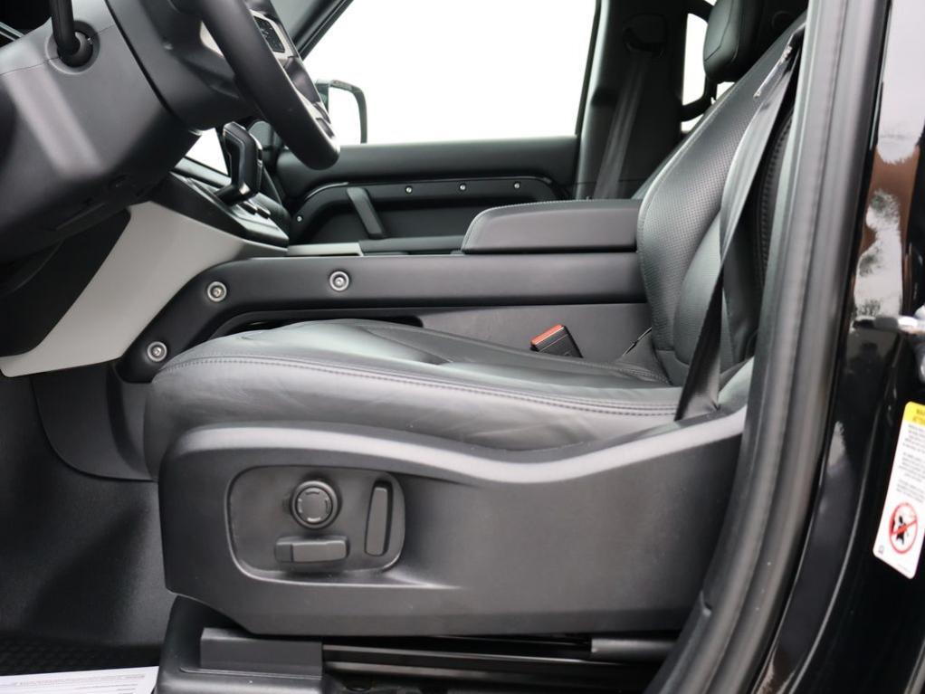 2024 LAND Rover DEFENDER 110 SE — миниатюра 36
