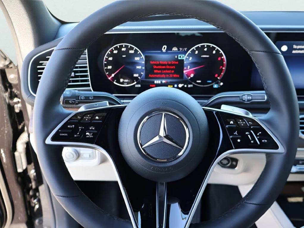 2026 Mercedes-BENZ GLE — миниатюра 32