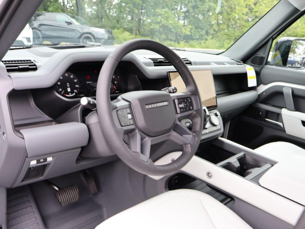 2026 LAND Rover DEFENDER P400 X-DYNAMIC SE 缩略图 16