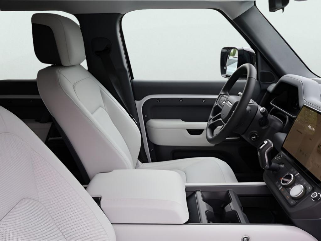 صورة 8 لـ 2026 LAND Rover DEFENDER P400 X-DYNAMIC SE
