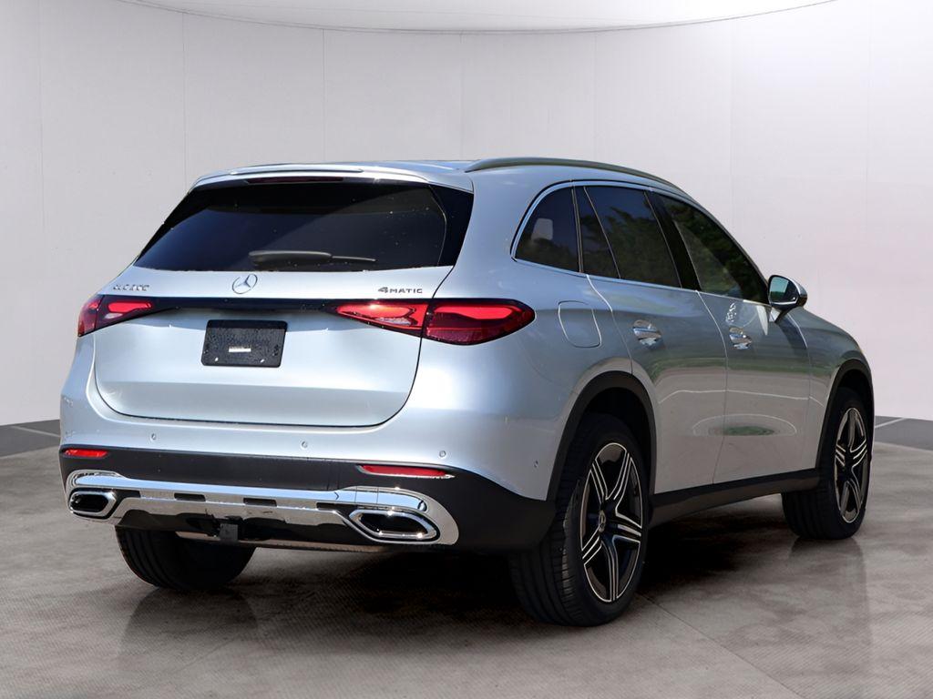 MERCEDES-BENZ GLC - 7