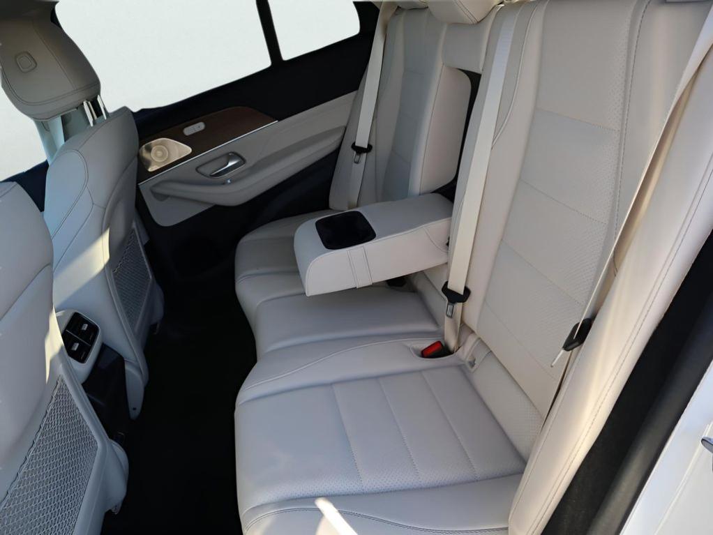 2026 Mercedes-BENZ GLE 缩略图 24