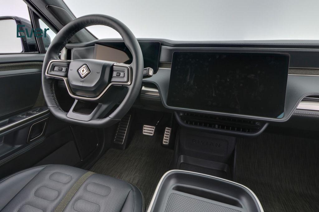 صورة 27 لـ 2024 Rivian R1S ADVENTURE DUAL MOTOR MAX PACK