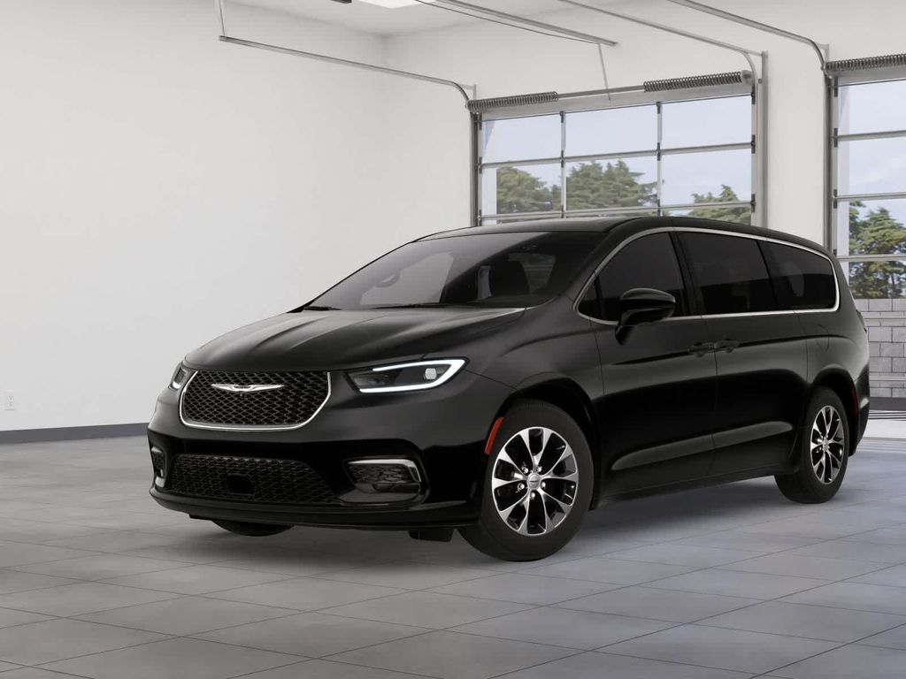 New 2026 Chrysler Pacifica L