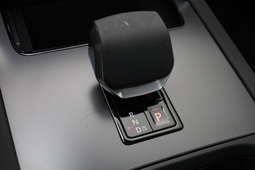 2025 LAND Rover DISCOVERY SPORT S 缩略图 13