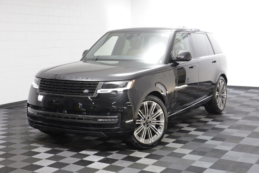New 2026 Land Rover Range Rover SE