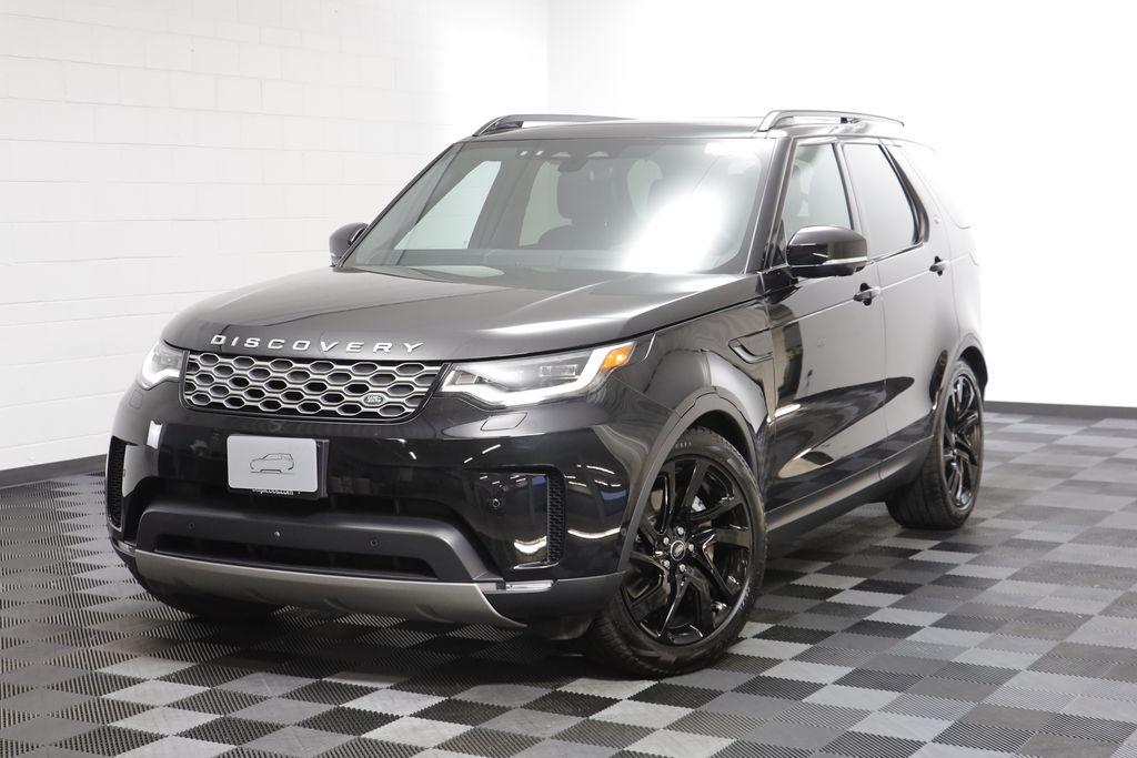 New 2025 Land Rover Discovery P300 S