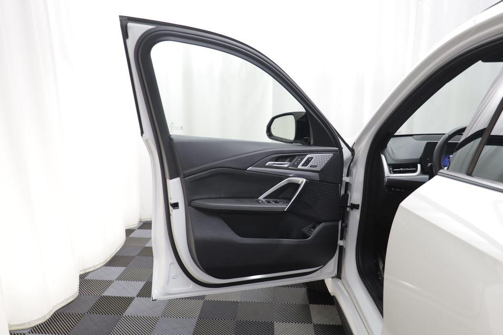 صورة 4 لـ 2025 BMW X1 M35I