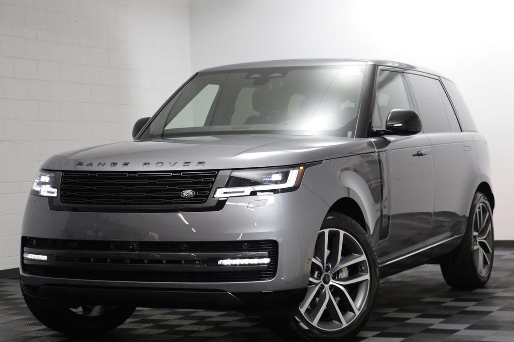 New 2026 Land Rover Range Rover P400 SE 7 Seat