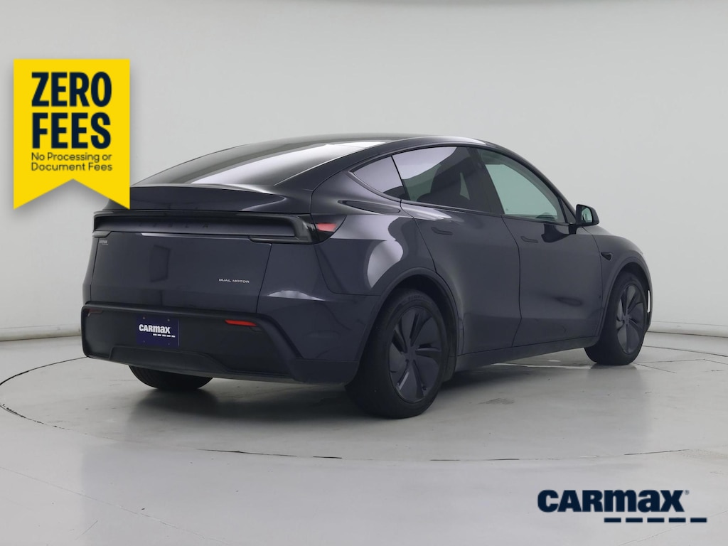 TESLA MODEL Y LONG RANGE - 10