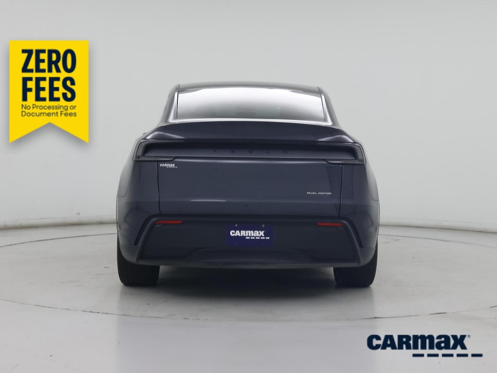 TESLA MODEL Y LONG RANGE - 7
