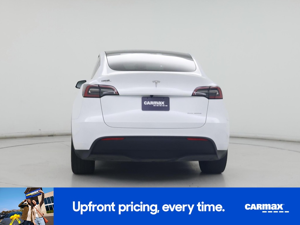 TESLA MODEL Y LONG RANGE - 7