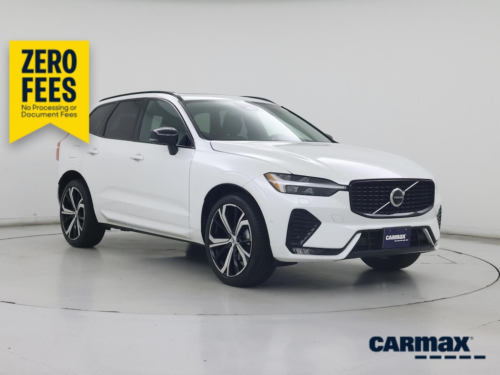 صورة 1 لـ 2024 Volvo XC60 B5 ULTIMATE DARK THEME