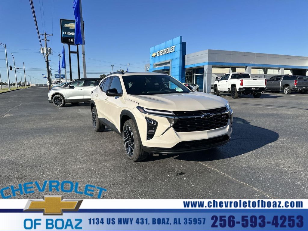 New 2026 Chevrolet Trax FWD 2RS