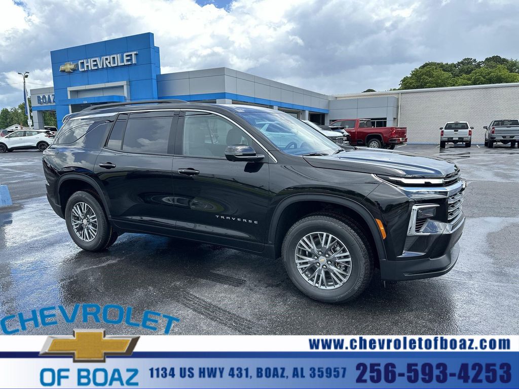 New 2026 Chevrolet Traverse LT