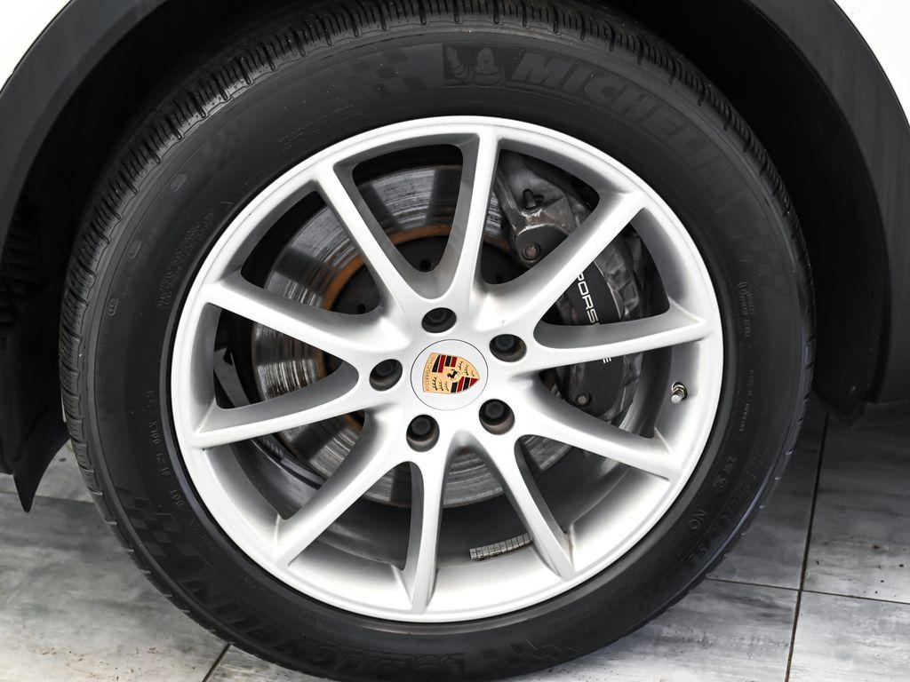 PORSCHE CAYENNE - 7