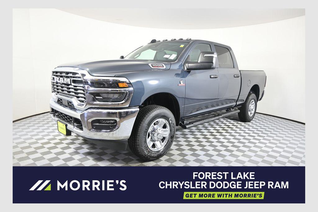 New 2026 RAM 3500 Tradesman Crew Cab 4x4 6'4' Box