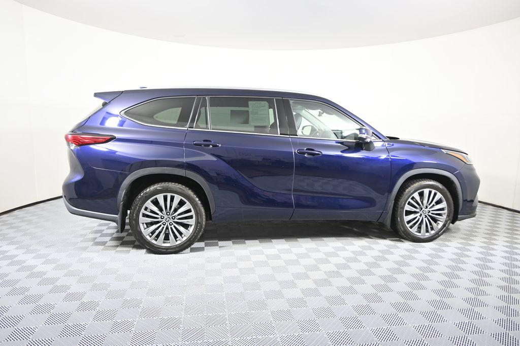 TOYOTA HIGHLANDER - 7