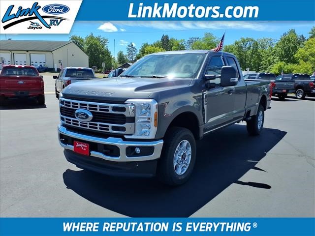 New 2026 Ford F-250 XLT