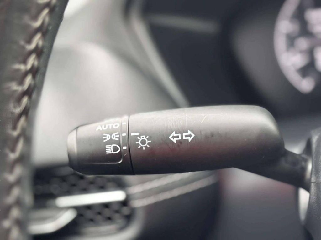 2024 Honda HR-V EX — миниатюра 32