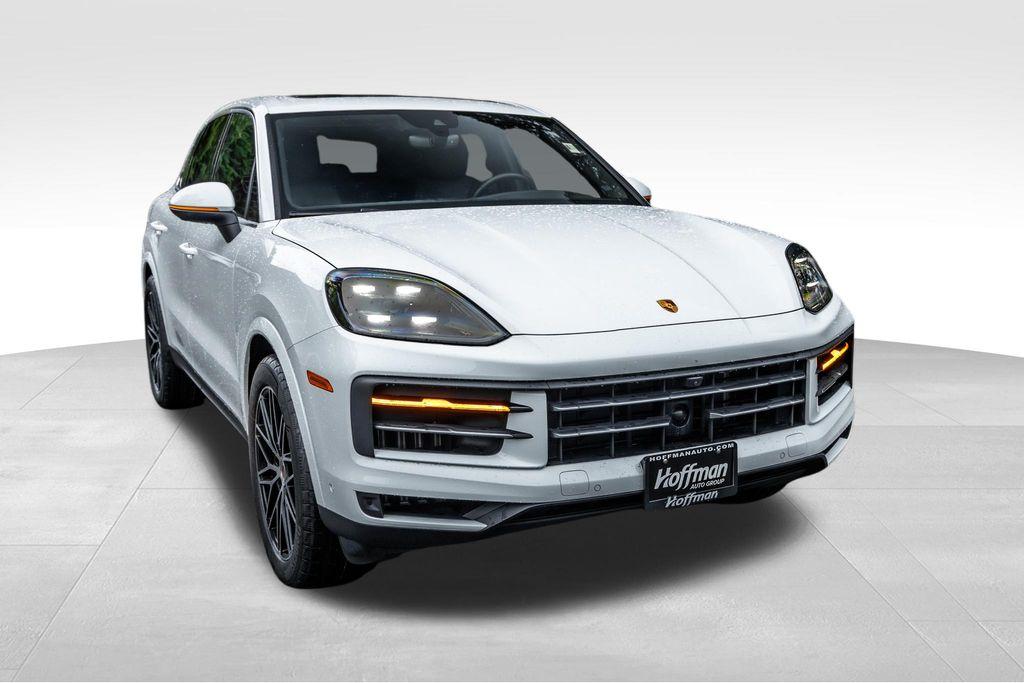 صورة 1 لـ 2025 Porsche CAYENNE BASE