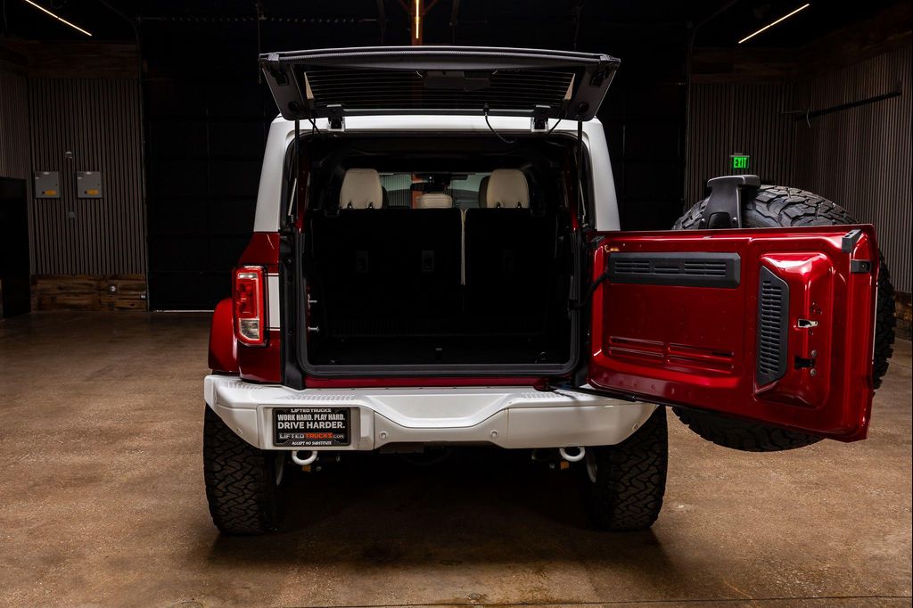 FORD BRONCO HERITAGE EDITION - 9