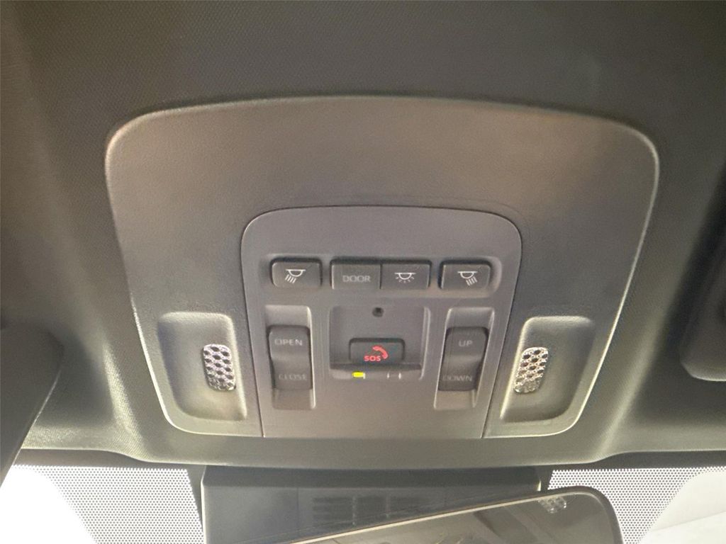 2026 Toyota CAMRY SE 缩略图 22