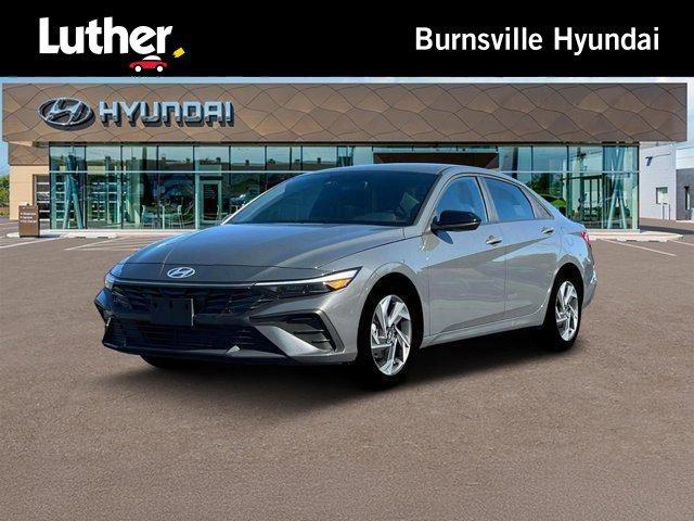 New 2025 Hyundai ELANTRA SEL Sport