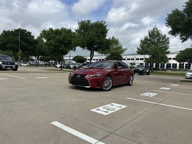 2022 Lexus IS 300