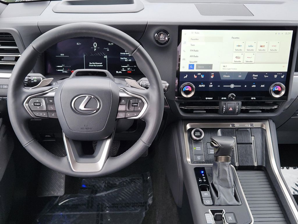 صورة 9 لـ 2024 Lexus GX 550 LUXURY+