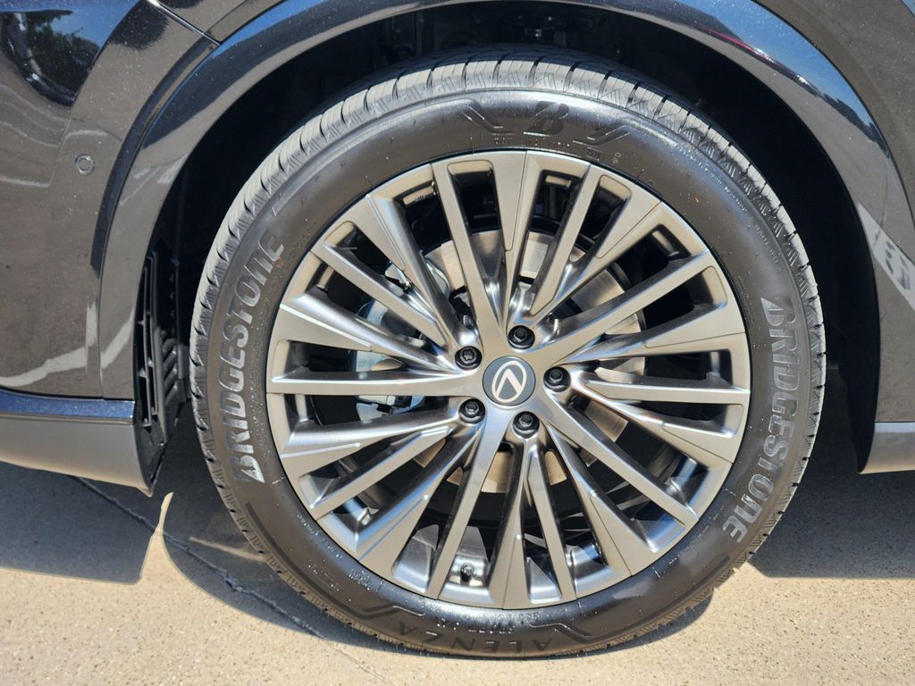 صورة 6 لـ 2026 Lexus RX 350 PREMIUM