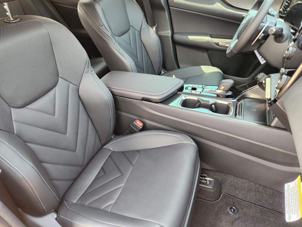 صورة 6 لـ 2026 Lexus NX 350 LUXURY
